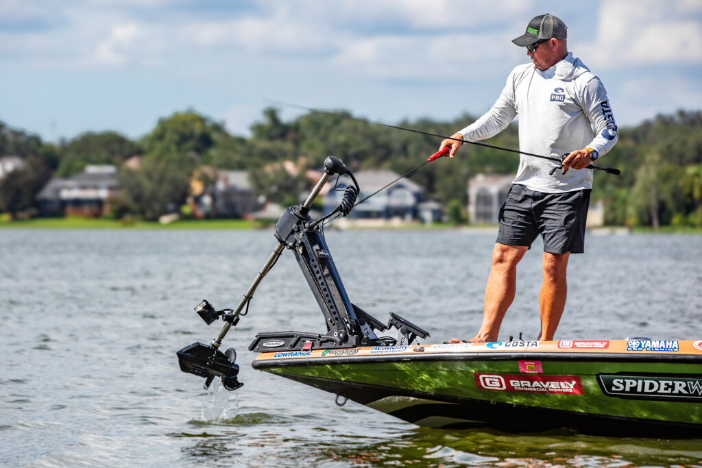 Bobby Lane Norsk Pro Staff Bass Tournament Angler Deploying Trolling Motor and Running Multiple Lowrance Fishing Electronics Live Imaging ActiveTarget Power Pole Move